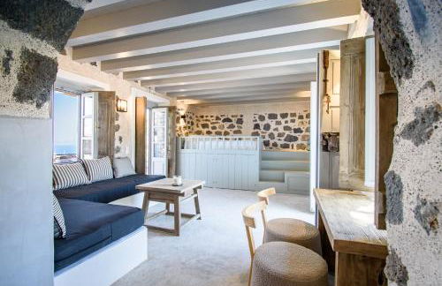 Pavlaina Complex of Traditional Residences in Nisyros. Enjoy the garden and the Sea View - Foto 30