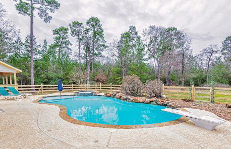 Country Getaway 4 Bedroom Resort in 10 Acre Lot - Foto 2