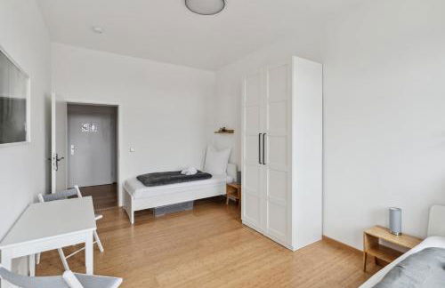 Apartment für 13 Gäste, 5 Schlafzimmer, 2 Bäder, 2 Loggia's, Leipzig Zentrum Ost - Foto 5