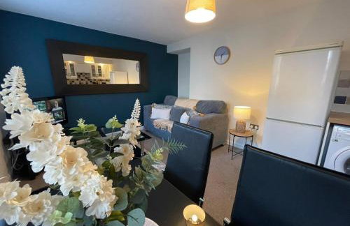 Large Apartments next to East Midlands Airport with Free Gated Parking! - Photo 70