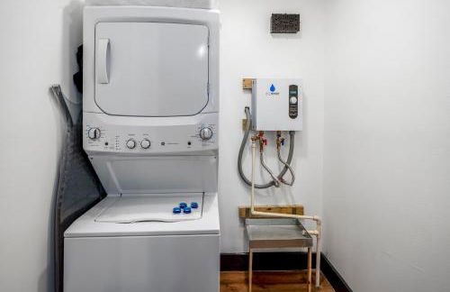 HTX Ultra Chiic Suite #1 - Photo 1