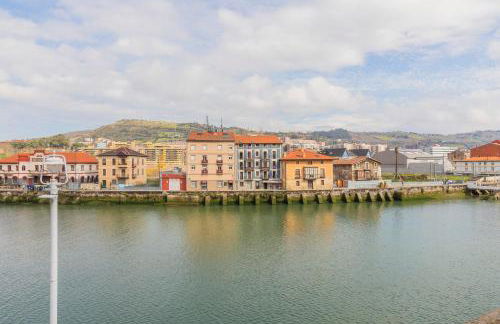 AkomodaT en apartamento luminoso junto al paseo de la ría - Foto 49