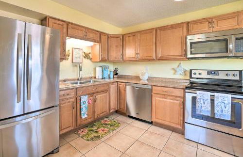 Pet-Friendly Dunedin Townhome with Private Yard - Foto 3