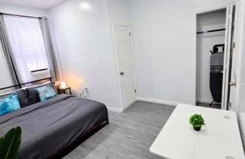 Newly Renovated 2B 2BA apt! mins to PATH & NY! - Foto 11