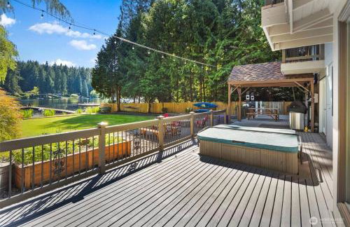 Cozy & Rustic Lakefront Escape for Families - Foto 38