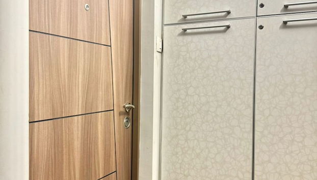 Maxim Family Apartment Budva - Foto 3, Entrada interior