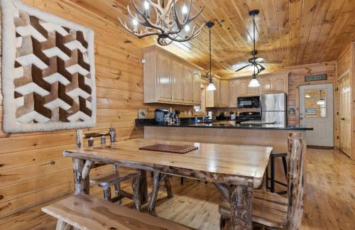 Cozy Cabin Game Room Fire Pit Grill Spa - Foto 15