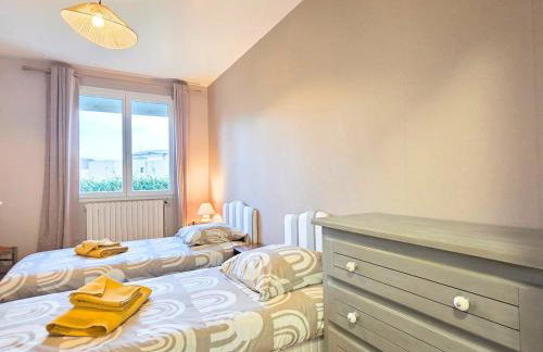 Le Pavillon, Maison Au Calme, Central et Confort - Foto 37