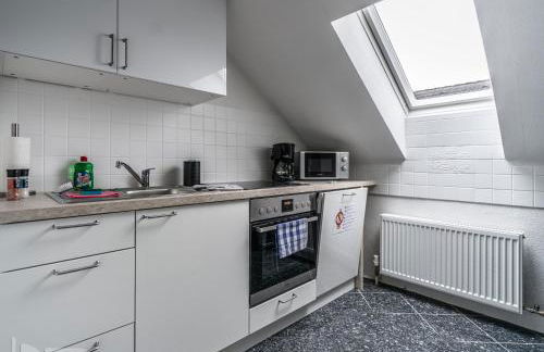 Voll ausgestattete Apartments mit Einzelbetten - Küche - WLAN - PKW-Parkplatz - Foto 62