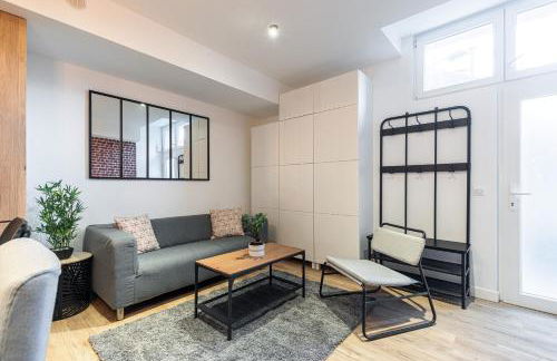 Loft Magnan - PARKING - idéal couples -BEACH -TRAM & Supermarkets - New & Confort-AC - Foto 10