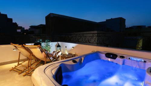 Mosaic Luxury Home - Foto 3, sunbed
