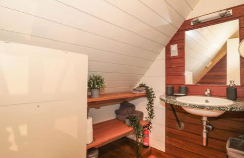 Pips Hideaway - Photo 23