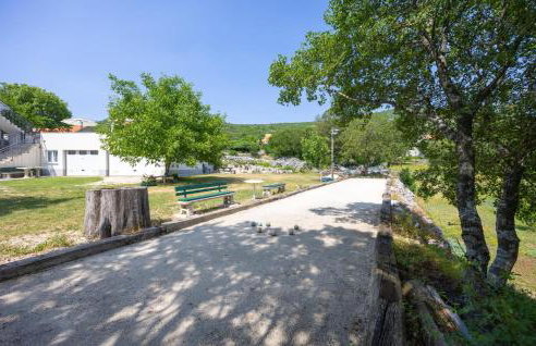 Stunning Home In Krstatice - Photo 28