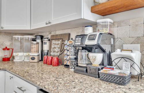 Heated Pool l Indoor Jacuzzi Tubs I Arcade l Outdoor Hot Tub - Foto 11