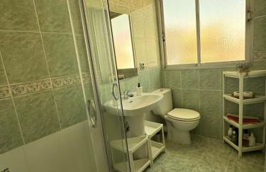 Ático en el centro con terraza - Photo 18