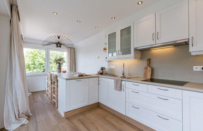 Vacation Home in Damme With Sunny Garden and Views - Photo 14