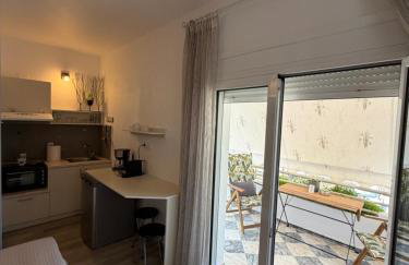 Elenas Apartments - Foto 40