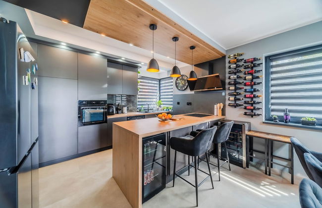 Villa Joy With Pool and Hot Tub - Foto 17