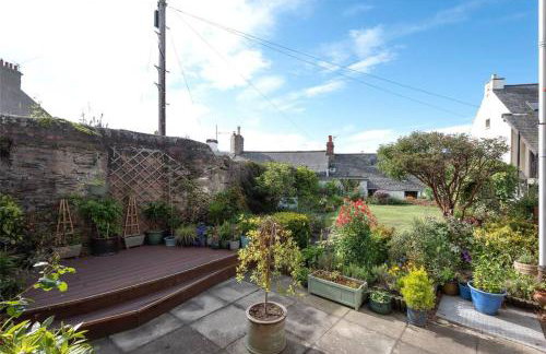 The Colours Riverside apartment with garden - Foto 1