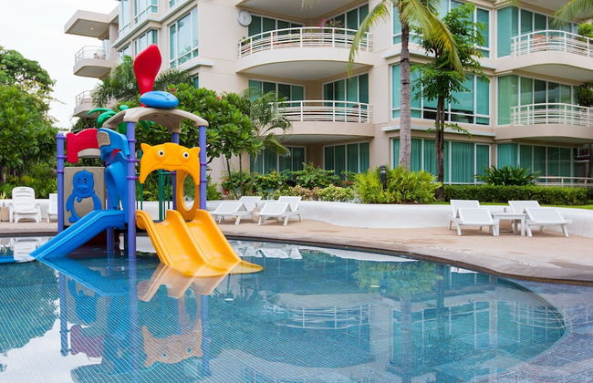 Baan Sanpleon Beachfront Condominium - Photo 53