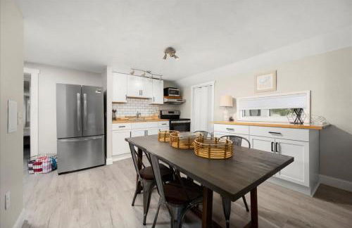 Whitewater The Genoa on Oneida Lake Sleeps 8 - Photo 8