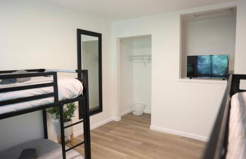 5-BR Serene Retreat Near CLE* Dogs welcome! - Foto 2