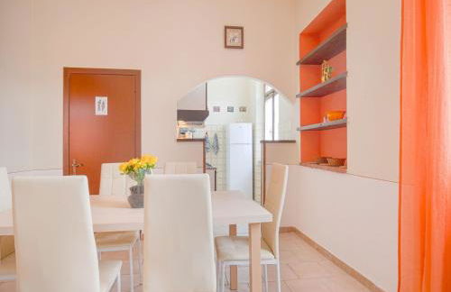 Villa in Italy With Private Garden Retreat - Foto 29