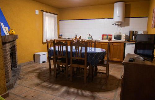 Casas Rurales El Viejo Castaño - Valle Del Genal - Foto 3