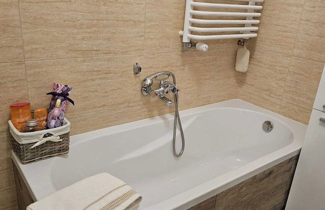 2 Bed Apartment in Zyrardow - Photo 22