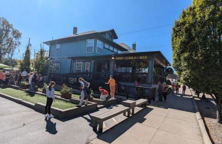 Stylish Home in Historic District Near Riverwalk - Foto 76