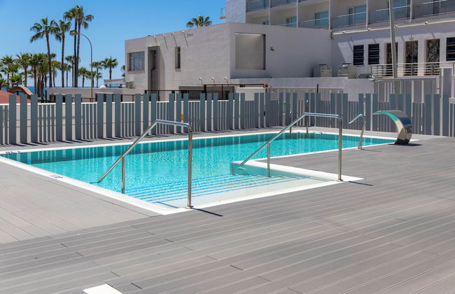 Carihuela Suites - Photo 27