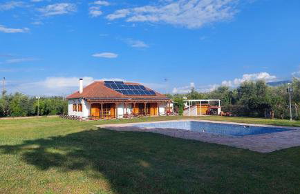 Johnny Jo Villa - Photo 33