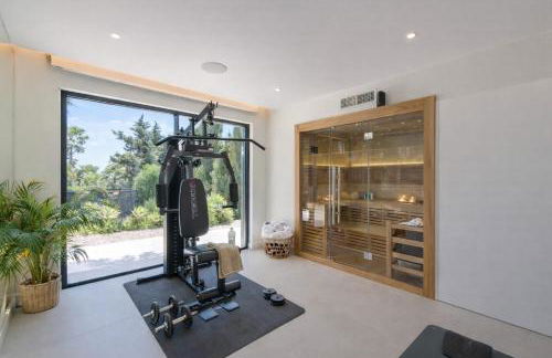 Luxury Sea Views Smart Villa Luz Bliss, 2 Stunning Sea Views, Infinity Pool, Sauna, Gym, Home Cinema, Full Smart Home Technology and Full Privacy - Foto 49