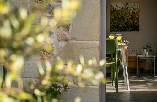 Olive Lemon Biophilic House & Lush Forest Garden - Foto 10