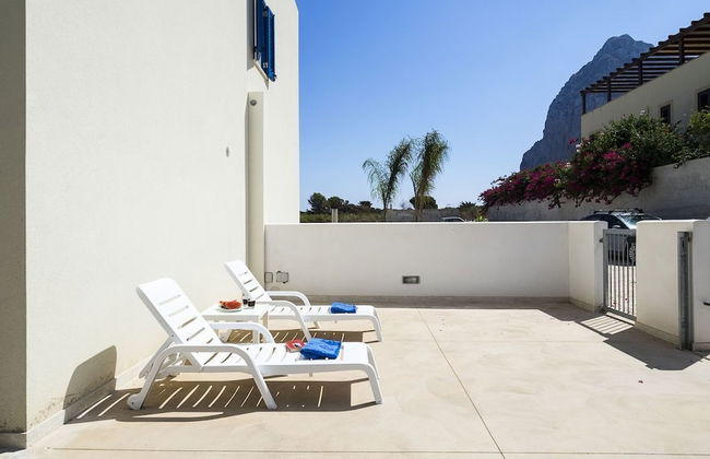 Spuma di Mare - Delfino - Foto 19