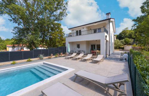 Villa Hidden with heated pool - Foto 37