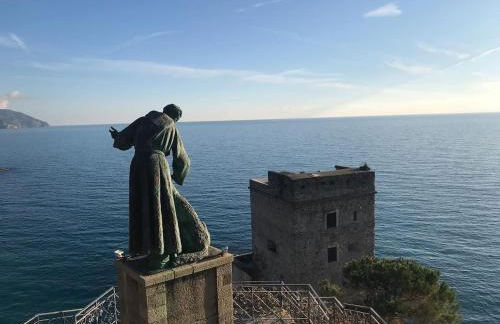LA TERRAZZA DI MONTEROSSO - Photo 40