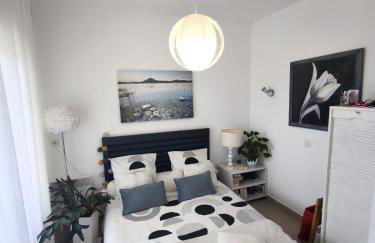 Apartment with Garden - Two Pools - Beach Access - Foto 4