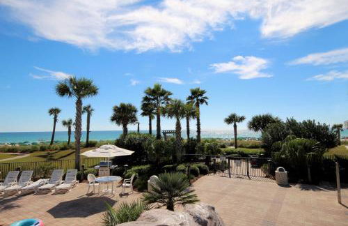 Waterscape C605 - Top Floor Beach Views - Free Beach Service - Interior Facing! - Foto 42