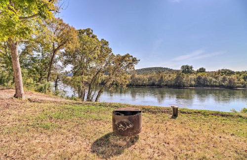 Modern Norfork House with Patio on White River! - Foto 26