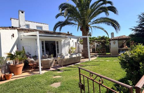 Villa climatisée, Golfe Saint Tropez, 12 pers, 4 suites, Piscine chauffée, Hammam, Spa, Billard, Pétanque, Wifi professionnel haut débit - Photo 14
