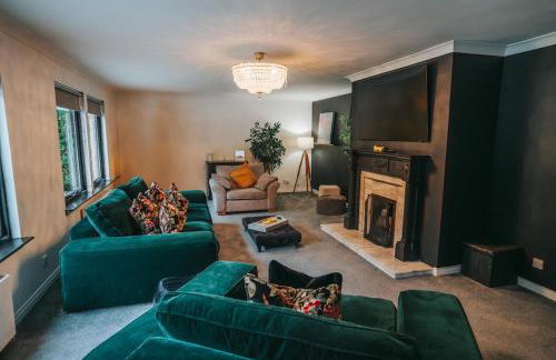 FAMILY FRIENDLY, HOT TUB, Fire Pit, Spacious & Modern - Foto 10