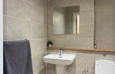 Luxepoint A luxurious1-bed flat with gym and cinema - Foto 3