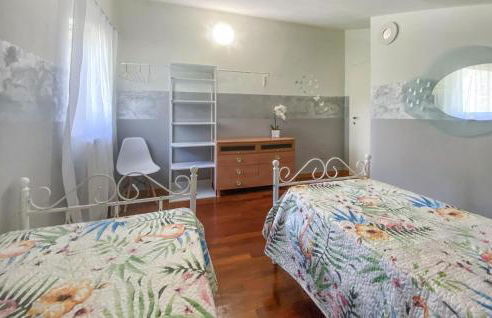 Nice Apartment In Magliano With Wifi - Foto 25