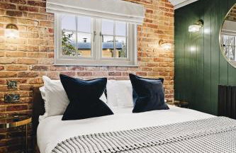 Nestledstays - The Hide - Photo 20