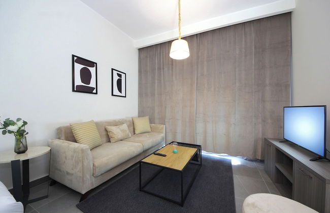 Bloomfields STU with Balcony Leonardo - Photo 11