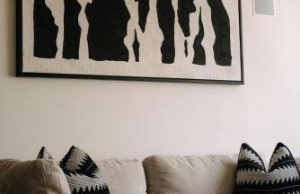 New 3BR Home with Private Yard and Game Room and Parking - Foto 10