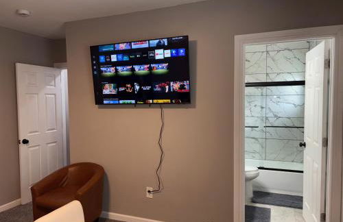 No Chores, 10min to downtown and 25min to Niagara Falls - Foto 15