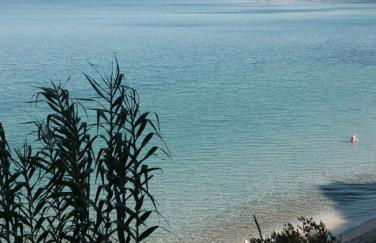 Top Holiday Home Private Pool by the sea With Private Garden for Private use - Photo 19