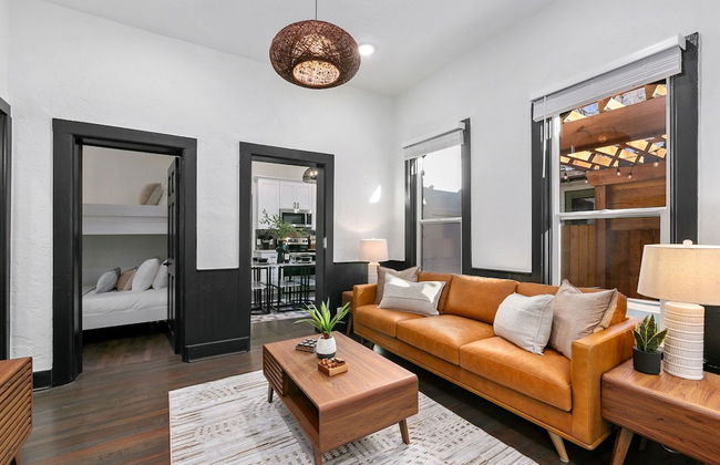 Old Town Retreat w/ Hot Tub Steps From Csu! - Foto 12